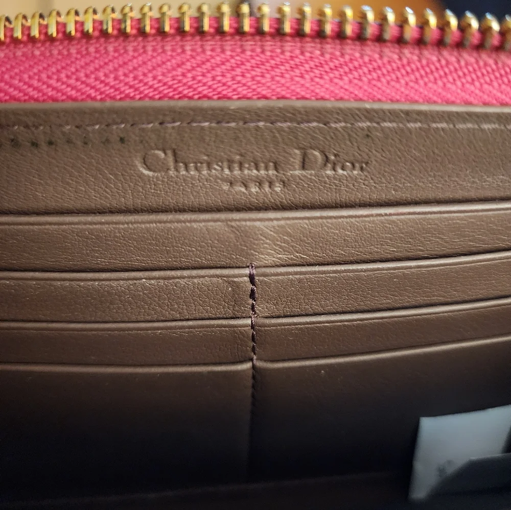 Dior pre loved